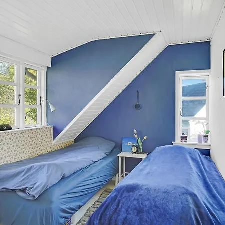 Cozy In With Kitchen Holiday home