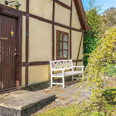 Four-bedroom In Tranekar 度假居