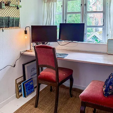 度假居 Four-bedroom In Tranekar *