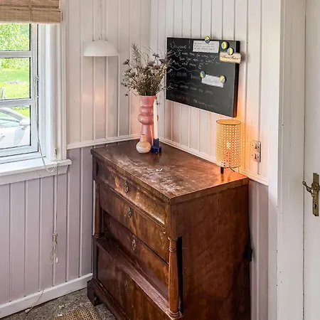 Cozy In With Kitchen Holiday home