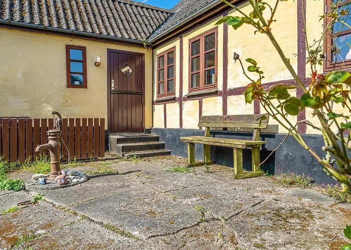 Four-bedroom In Tranekar