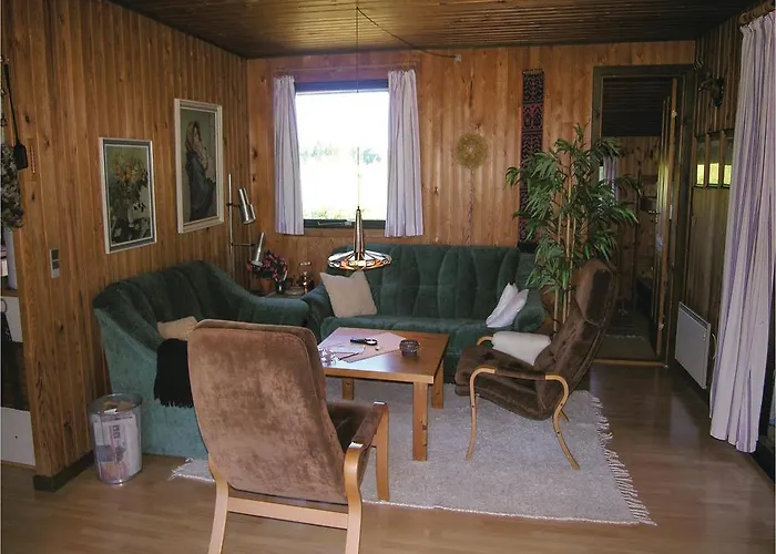 Four-bedroom In Tranekar *